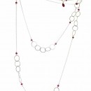 Five rings & chain necklace with rubies
