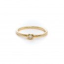 Solitaire gold ring with diamond