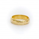 Hammered band ring